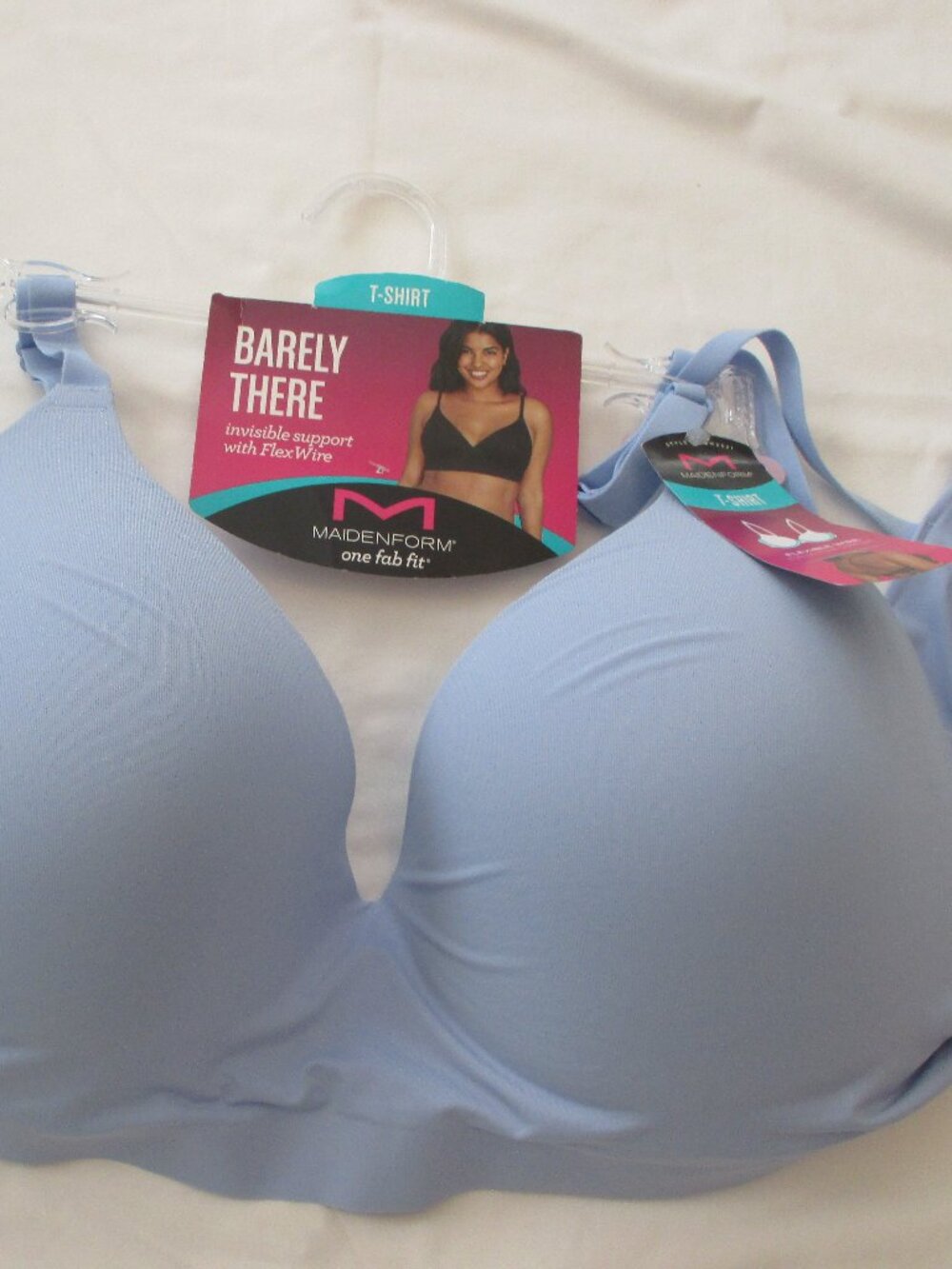 NWT - Maidenform Barely There T-Shirt bra - sz 38D - MSRP $48.00 - style #2321